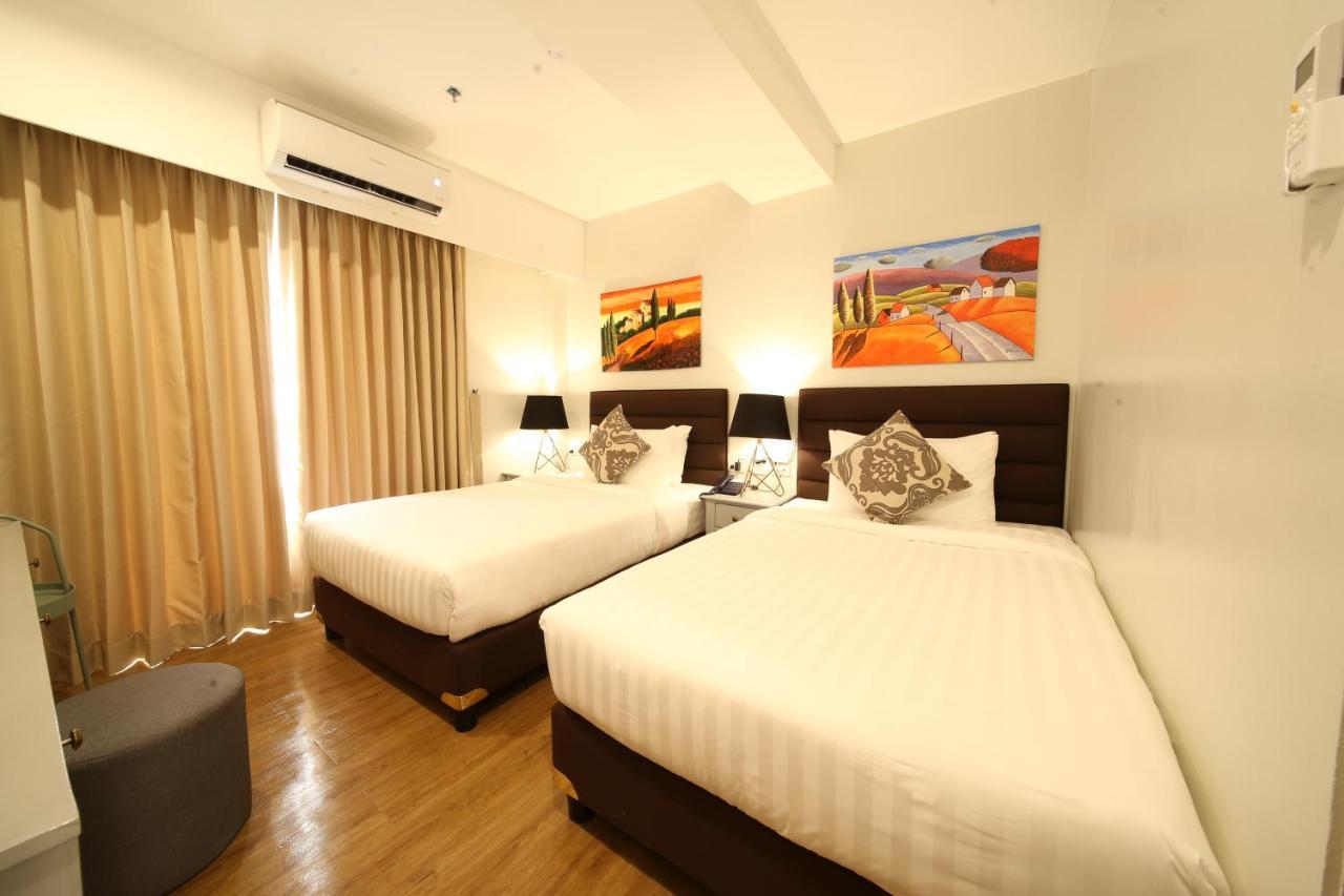 Via Appia Tagaytay Hotel Tagaytay City Kültér fotó