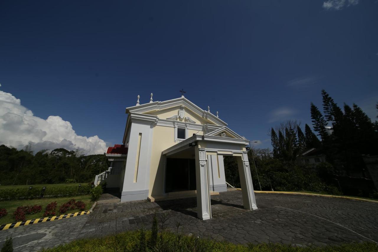Via Appia Tagaytay Hotel Tagaytay City Kültér fotó